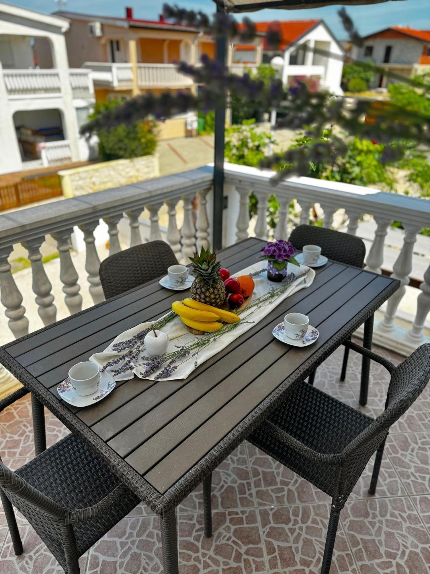 Apartmani Cvangic Вир Екстер'єр фото