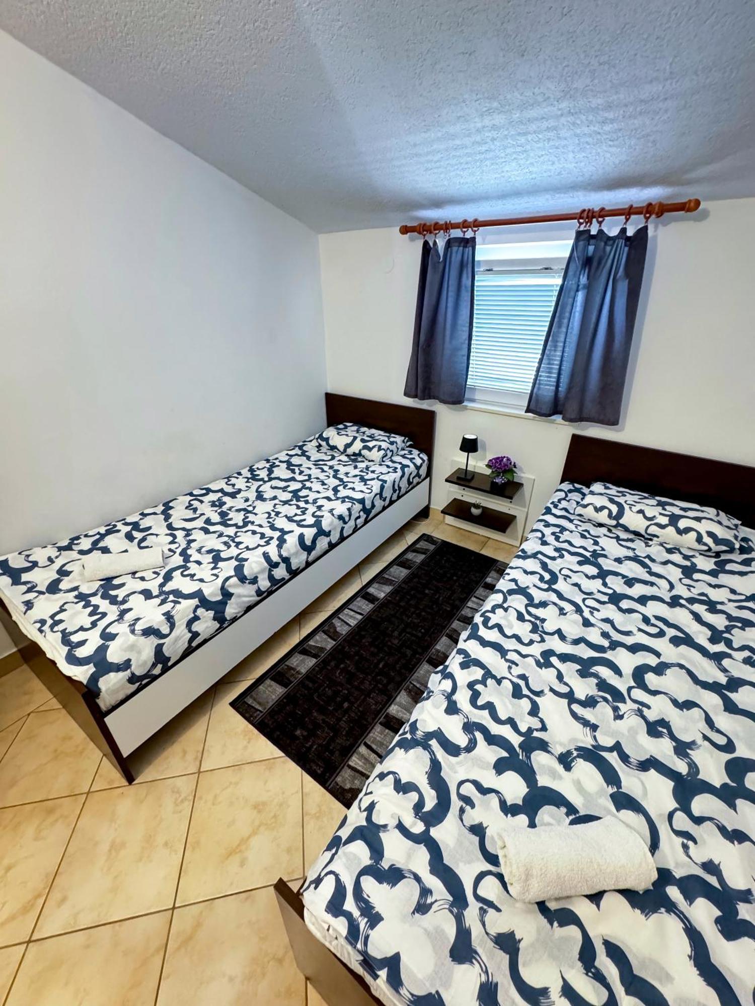 Apartmani Cvangic Вир Екстер'єр фото